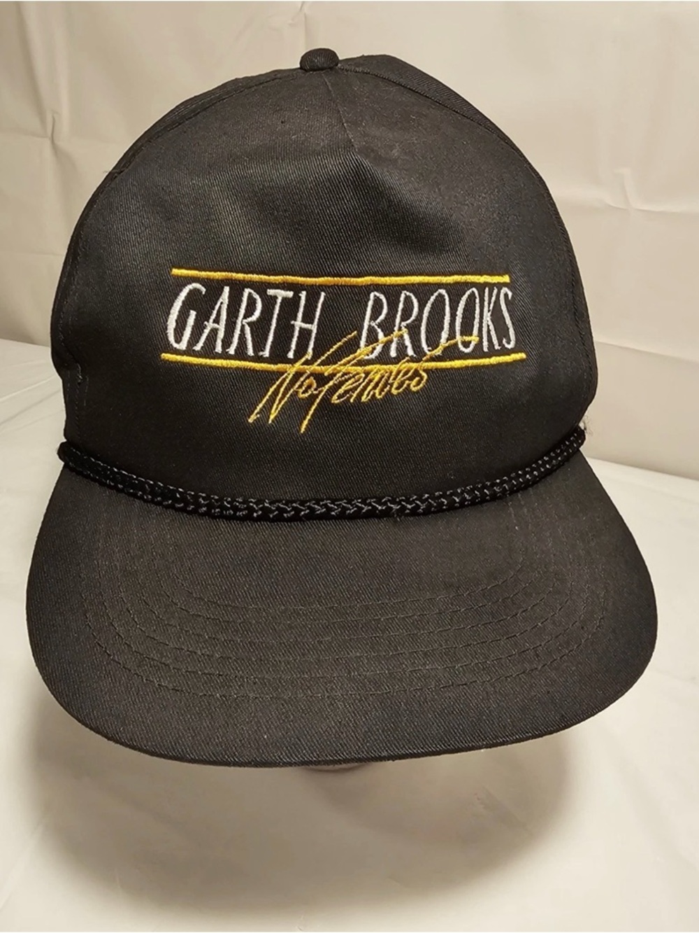Vintage Garth Brooks No Fences Embroidered Black Trucker Hat
